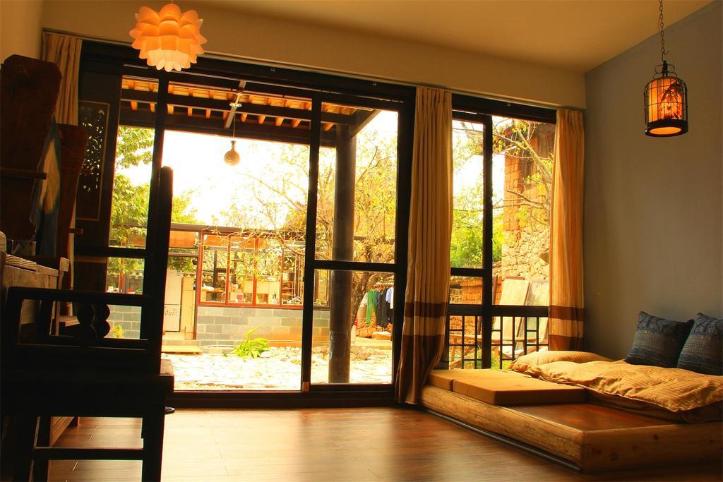 Lijiang Baisha Free Time Designed Hotel Exterior photo